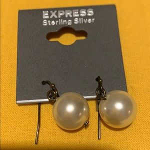 Pearl earrings